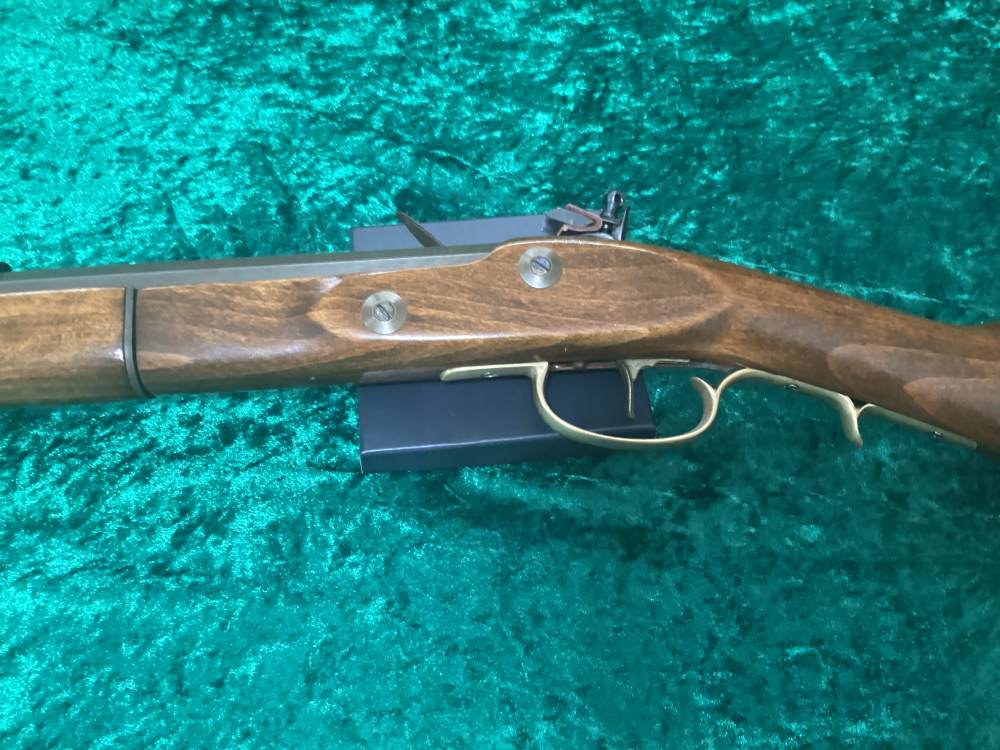 CVA Jukar 45 caliber Kentucky Flintlock Muzzleloader Rifle-img-15