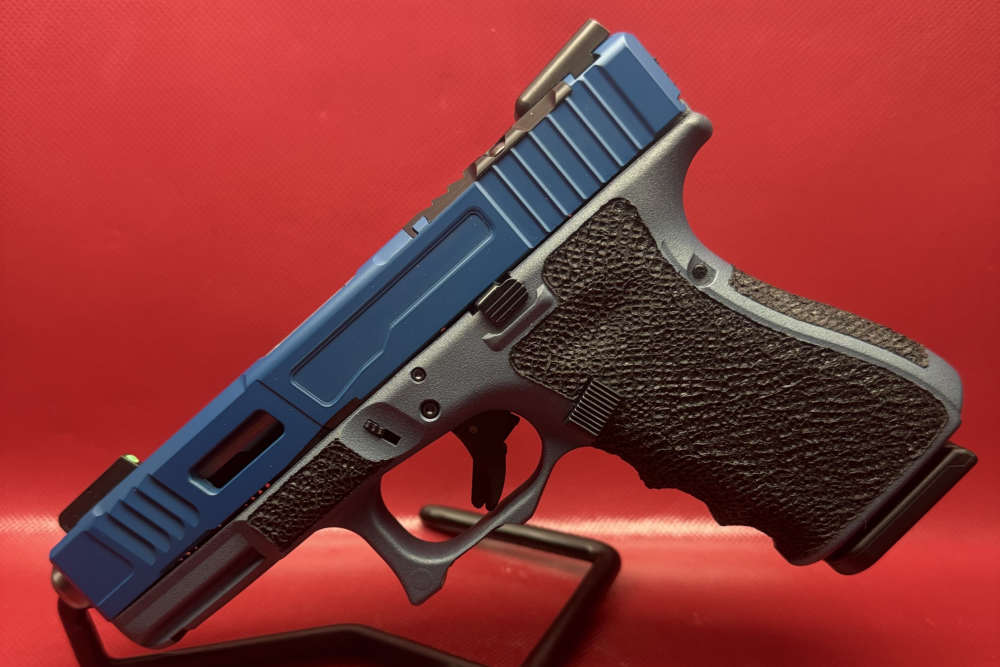 Complete Custom Blue Glock 19 Gen 4 9mm 9 mm NIB-img-1