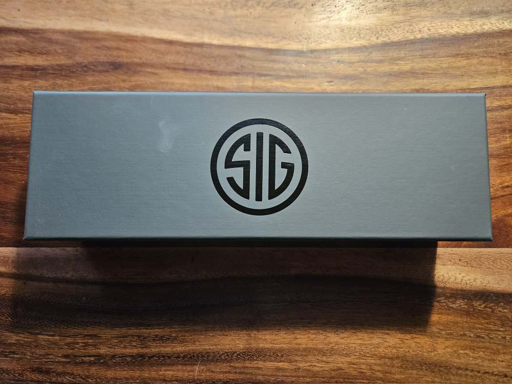 BRAND NEW OLD STOCK SIG SRD556-QD Inconel 5.56 suppressor and mount-img-4