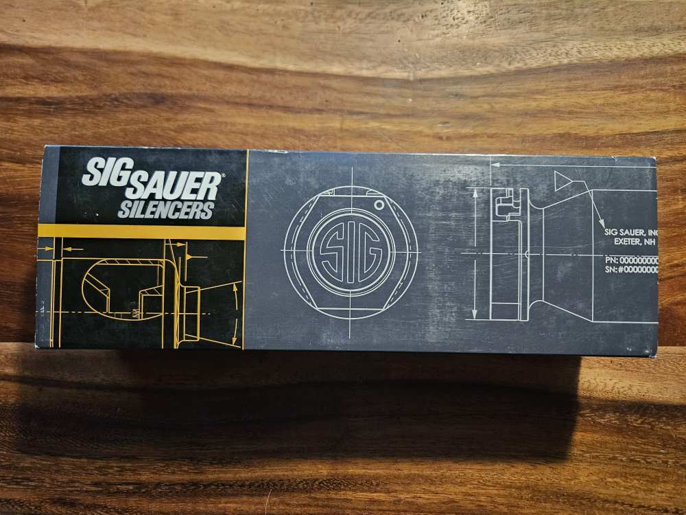 BRAND NEW OLD STOCK SIG SRD556-QD Inconel 5.56 suppressor and mount-img-5
