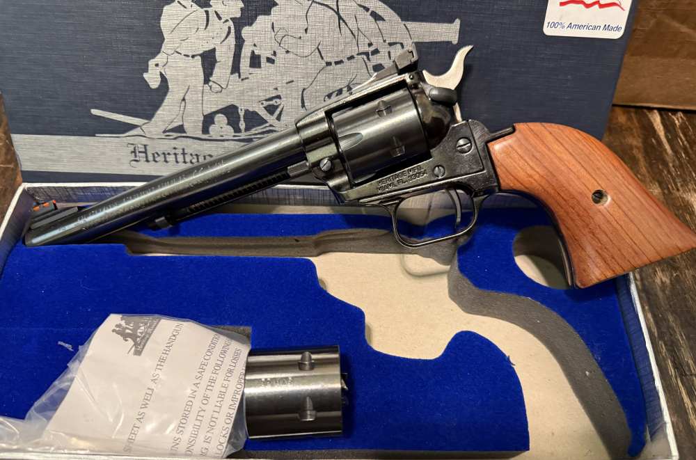 Heritage Rough Rider BULLSEYE .22 LR 22Mag 6.5" 2011 Model-img-5