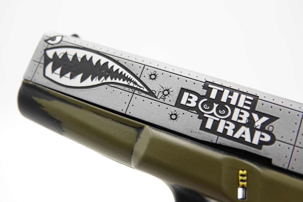 Custom Engraved and Cerakoted BOOBY TRAP Glock 17 GEN2 9mm-img-18