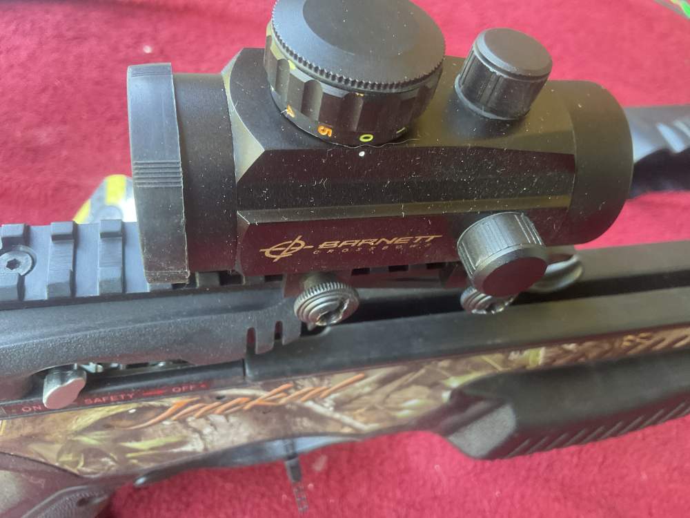 Barnett Jackal Crossbow & 30mm Barnett Red/Green Dot New in Box-img-7