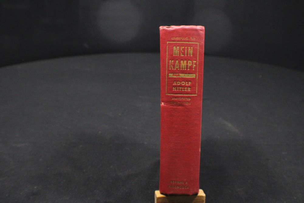 's Complete Book Mein Kampf Version 1940-img-0