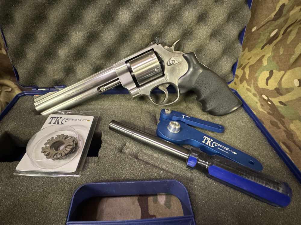 Smith & Wesson 610-2 10mm 6.5" Stainless LNIB NO LOCK Unfluted-img-6