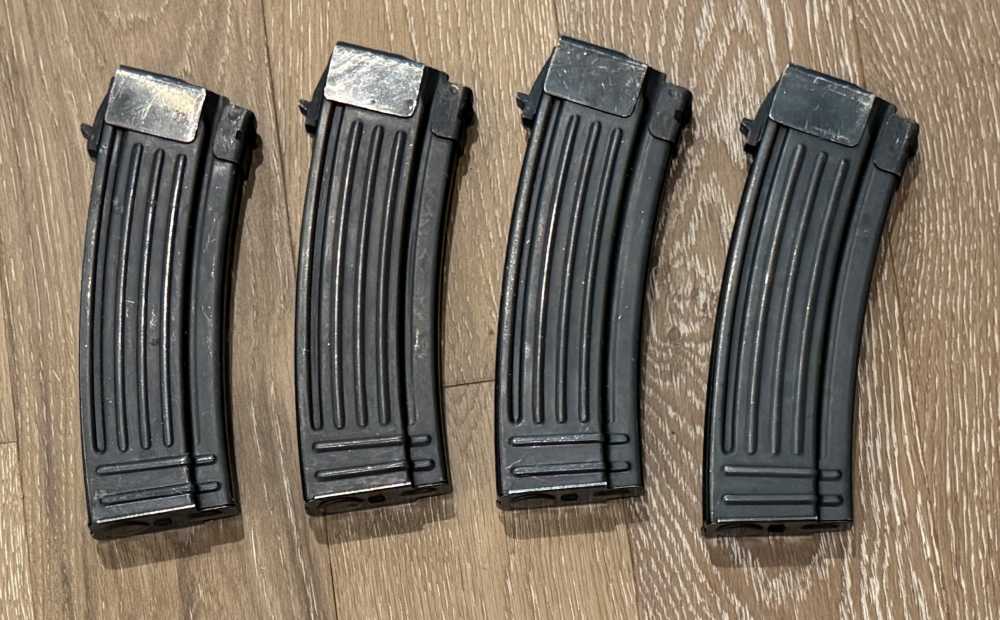 Norinco BWK-92 5.56 w 4 mags-img-2
