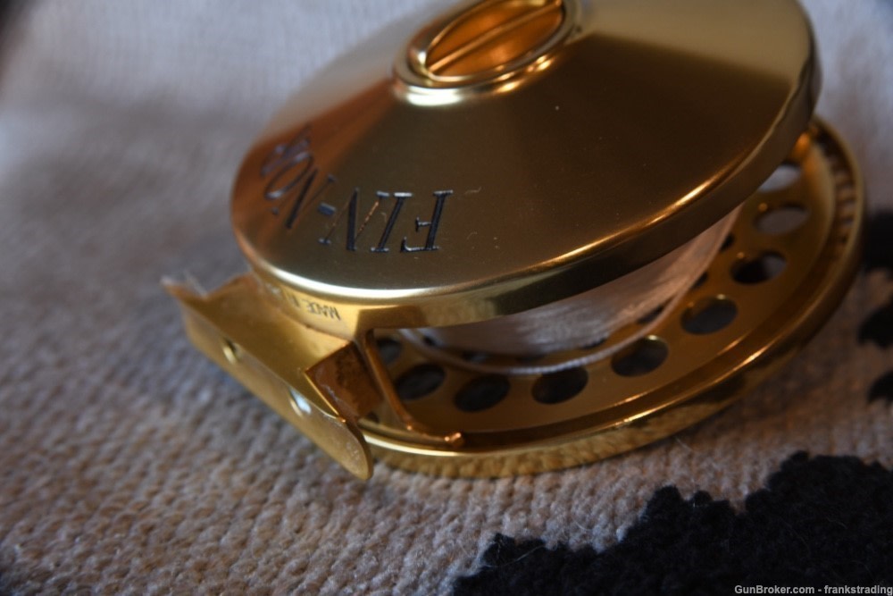 Fin-Nor Fly fishing reel Model FR-8 Brass as NEW used once-img-3