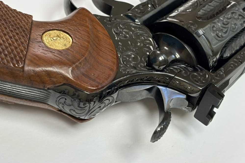 1979 Colt Python .357 Magnum Class D Engraving Royal Blue Finish Unfired -img-75