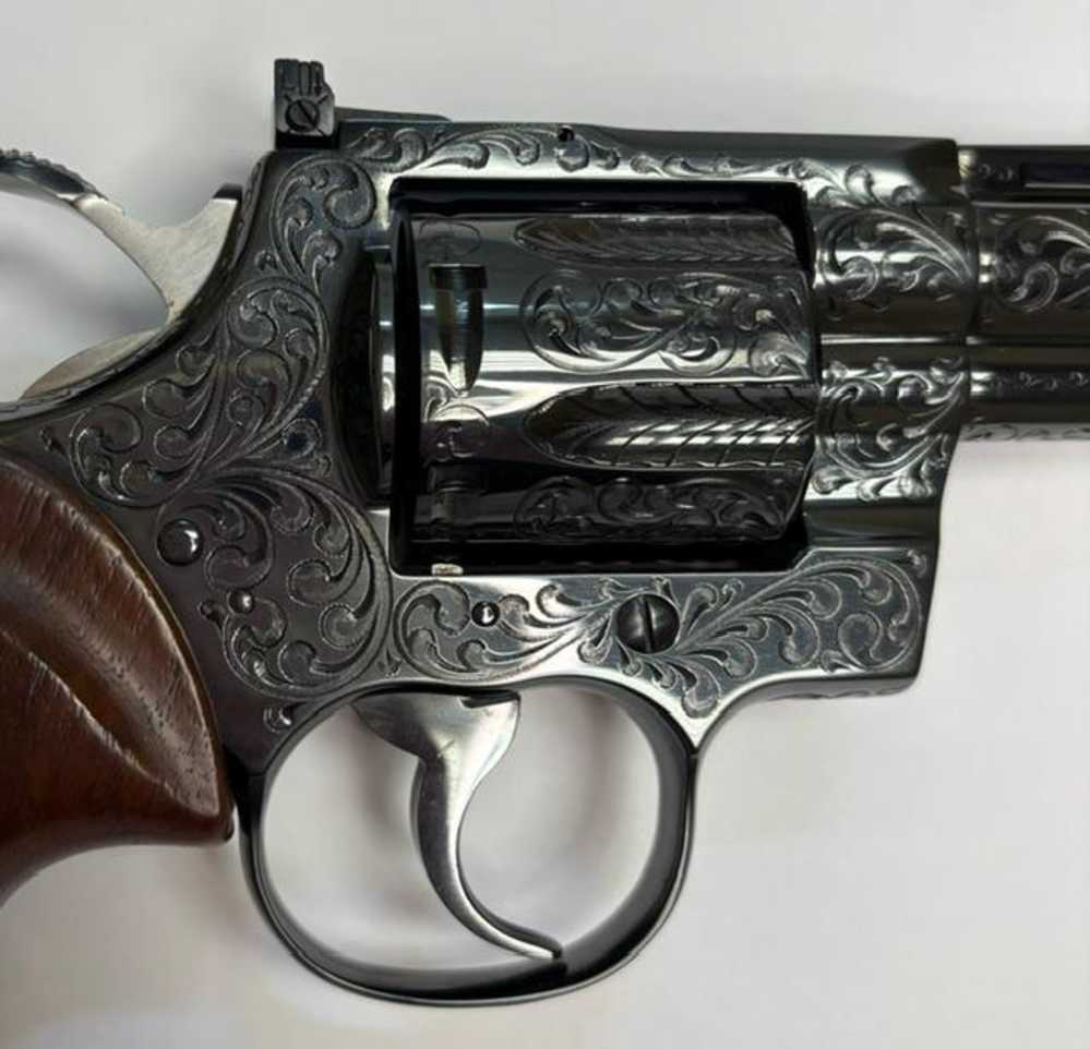 1979 Colt Python .357 Magnum Class D Engraving Royal Blue Finish Unfired -img-83