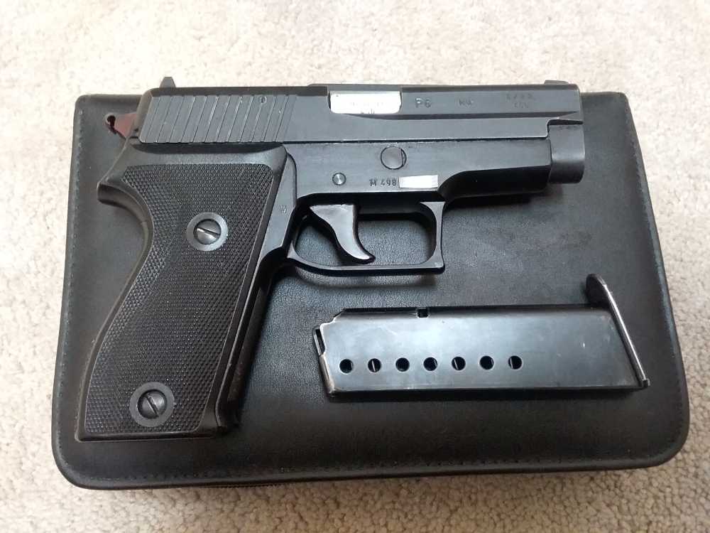 Sig p6 sig p 6 german police issue-img-0