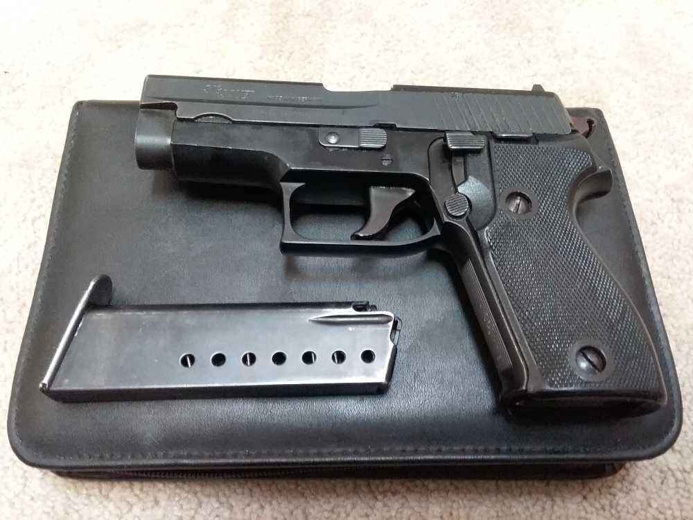 Sig p6 sig p 6 german police issue-img-4