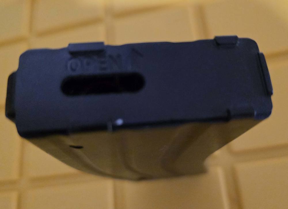 Crossman DPMS/Bushmaster AR-15 air rifle magazine, Caliber .177-img-1