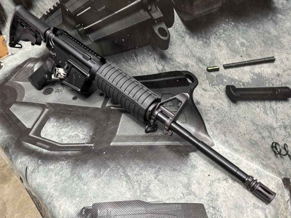 Colt M4 Carbine retro clone 16" 5.56 left hand Stag-15 M4A2 M4A4-img-6