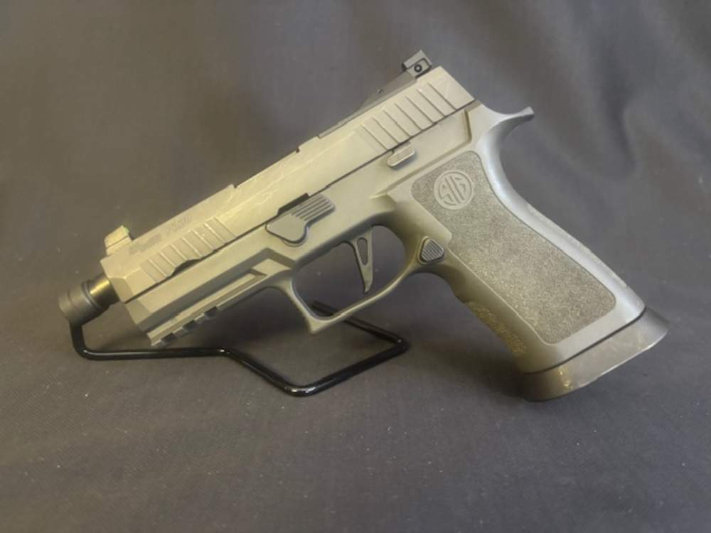Sig sauer P320 X-Carry Legion-img-1