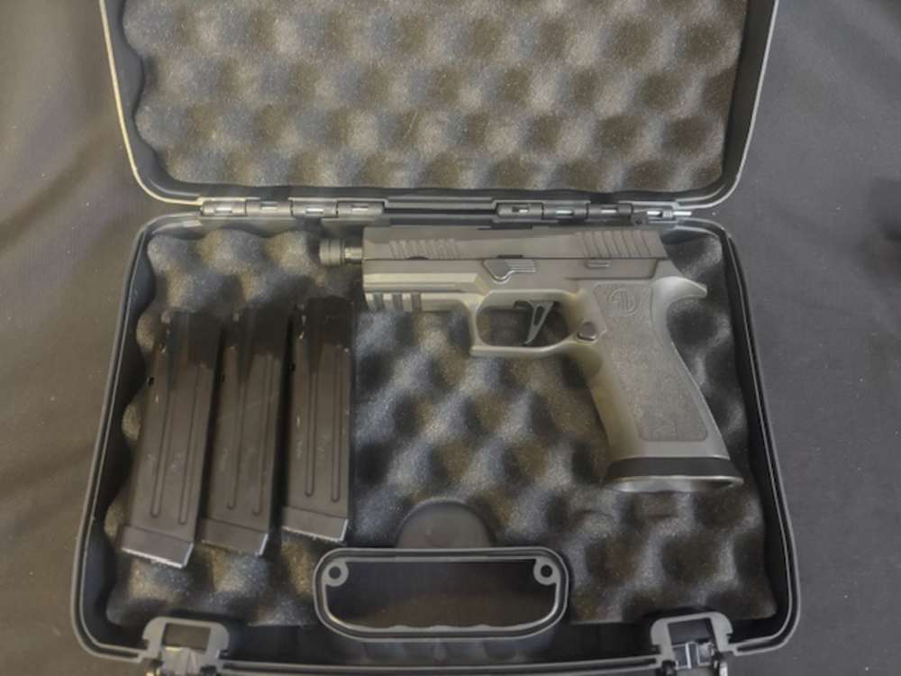Sig sauer P320 X-Carry Legion-img-0