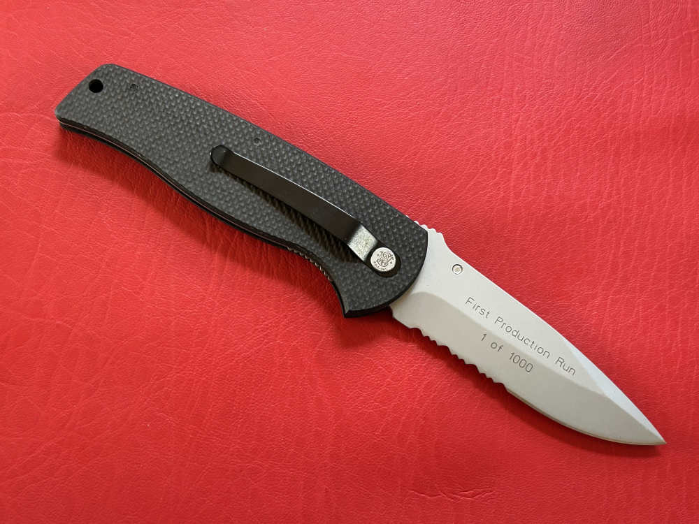 Smith & Wesson Knife SW-3000G10 S.W.A.T Airweight 1st Production 1 of 1000 -img-1
