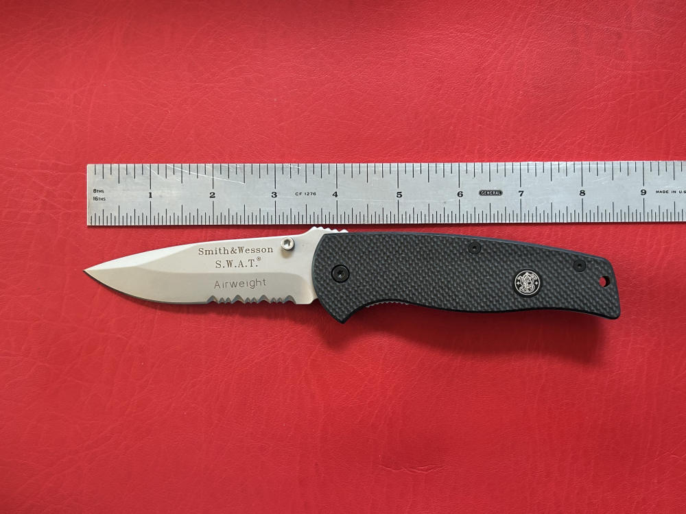 Smith & Wesson Knife SW-3000G10 S.W.A.T Airweight 1st Production 1 of 1000 -img-11