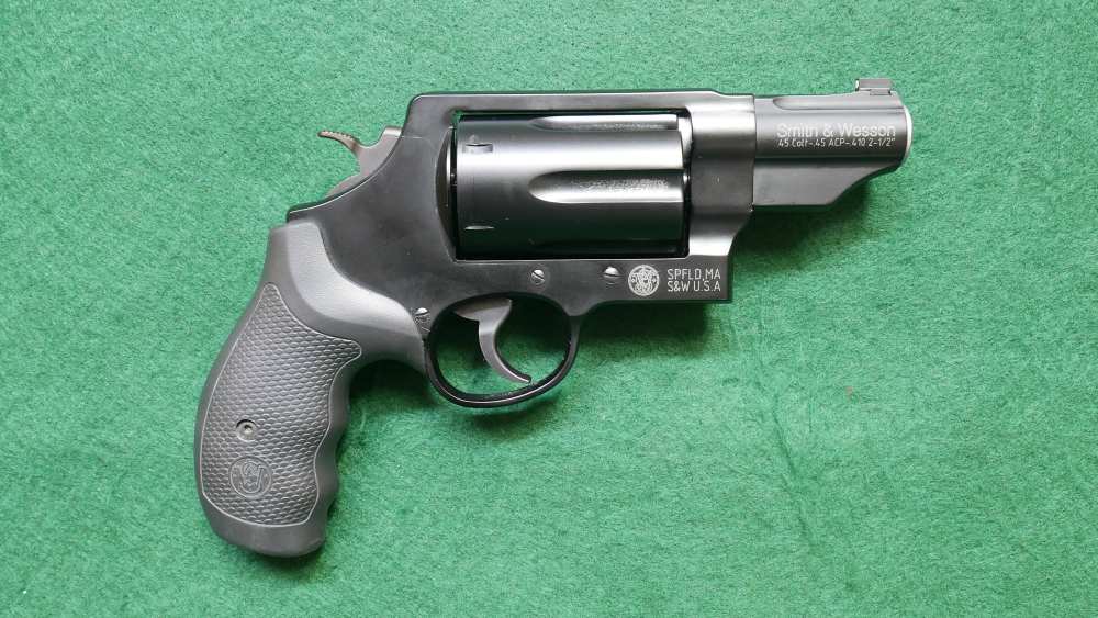 S&W Governor .410 / .45LC / .45ACP Barely Used-img-2