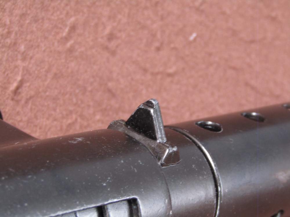Denix Movie Prop Non-Firing Sten MK II Rifle with Magazine-img-6