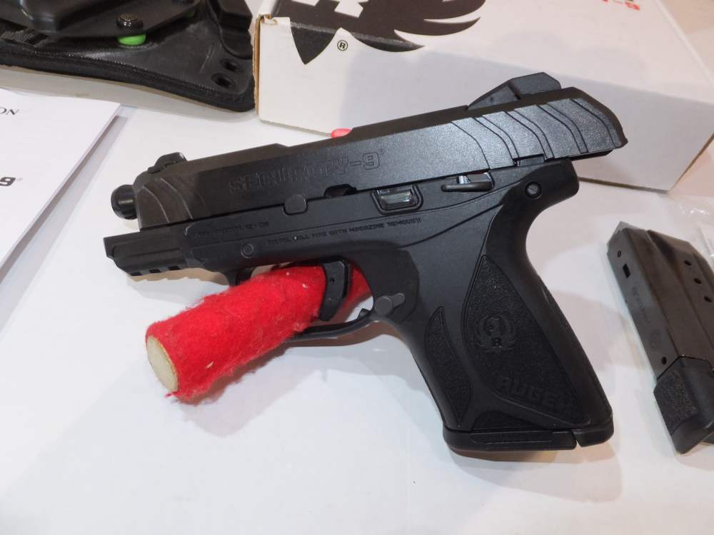 Ruger Security-9 Pistol Excellent w/ 2 Mags-img-1