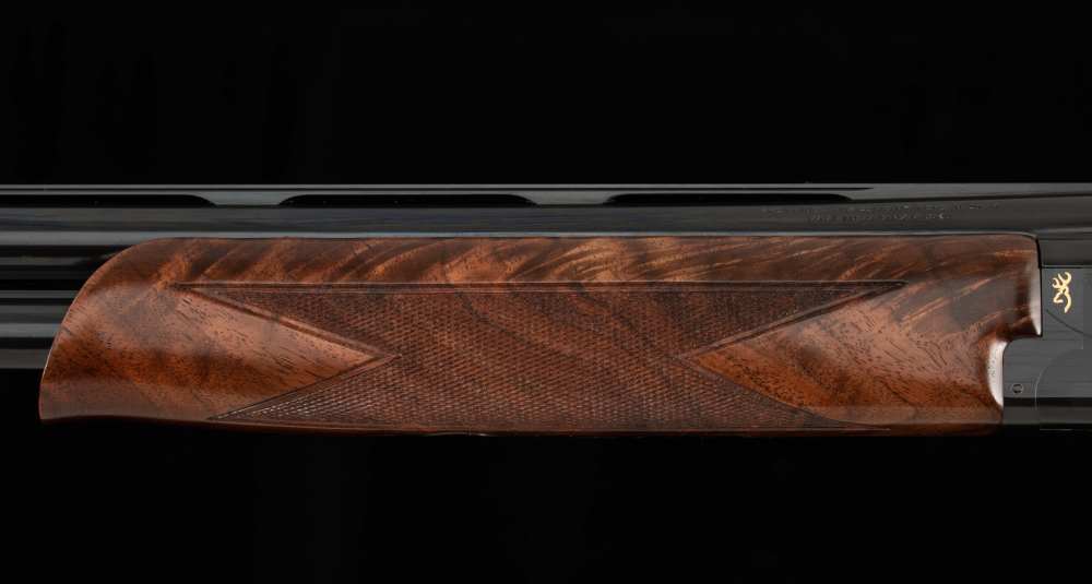 Browning Citori 725 12ga – 2024, 30” BARREL, SCREW-INS, BOXED, BLACK-img-12