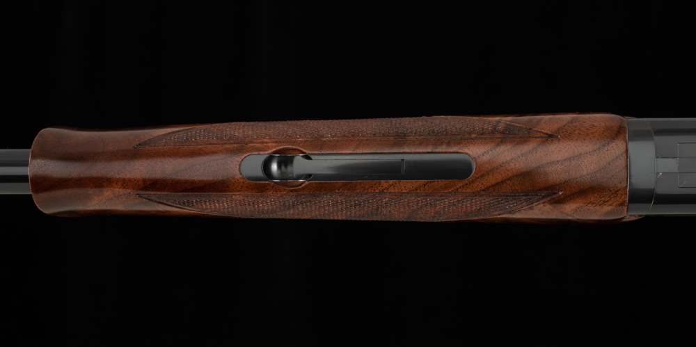Browning Citori 725 12ga – 2024, 30” BARREL, SCREW-INS, BOXED, BLACK-img-13