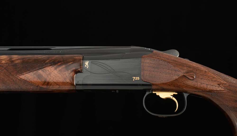 Browning Citori 725 12ga – 2024, 30” BARREL, SCREW-INS, BOXED, BLACK-img-0