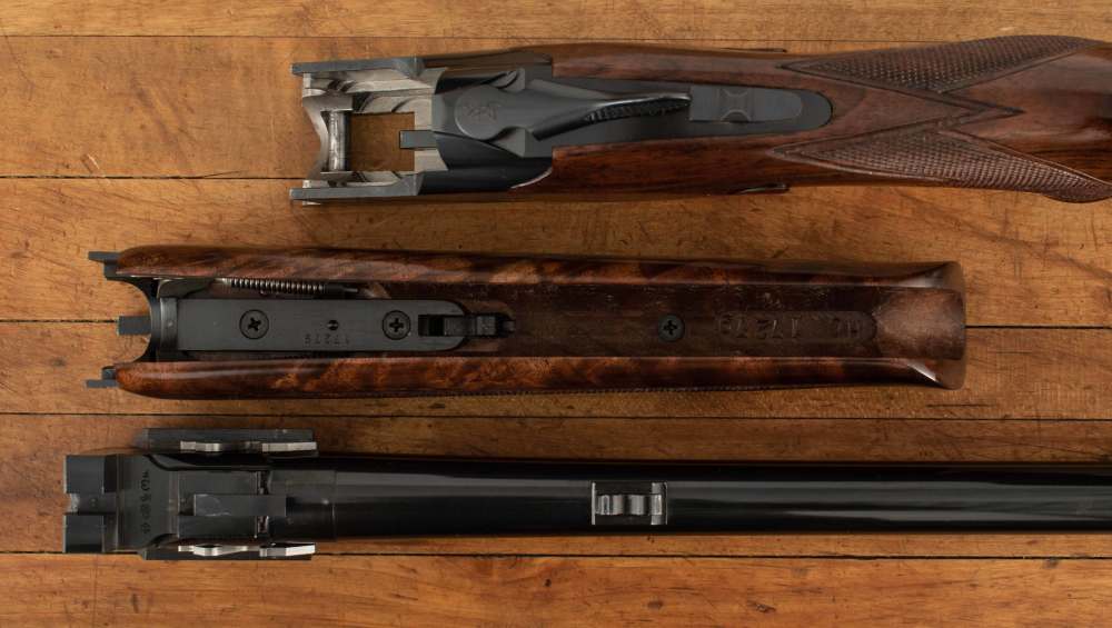 Browning Citori 725 12ga – 2024, 30” BARREL, SCREW-INS, BOXED, BLACK-img-20