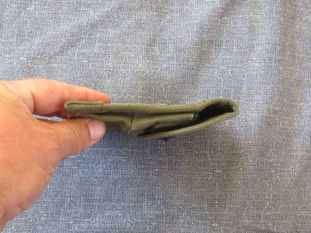 US M1 CARBINE MAGAZINE POUCH KHAKI KOREA / VIETNAM WAR VERY GOOD CONDITION-img-6