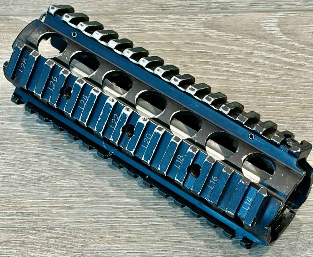 Knight’s Armament Company KAC AR15/M4 RAS 2-PC 1913 Quad Rail Forend-img-5
