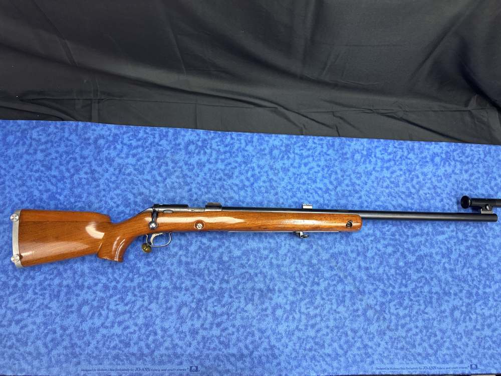 Post War Winchester Model 52B .22LR – 28" Olympic Target – Red Field Sights-img-0