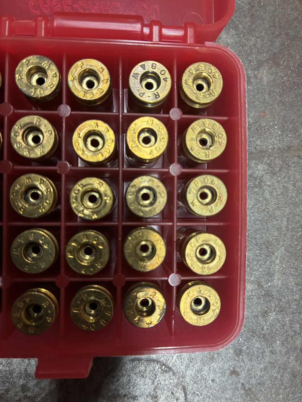 40 Smith & Wesson R P Cases, unprimed, fired -img-1