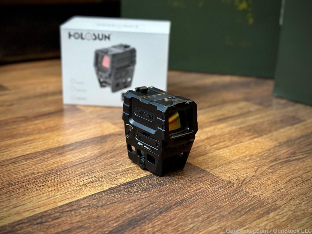 Holosun AEMS-211301 Red Dot Advanced Enclosed Micro Sight, W/ FREE A2 GRIP-img-1