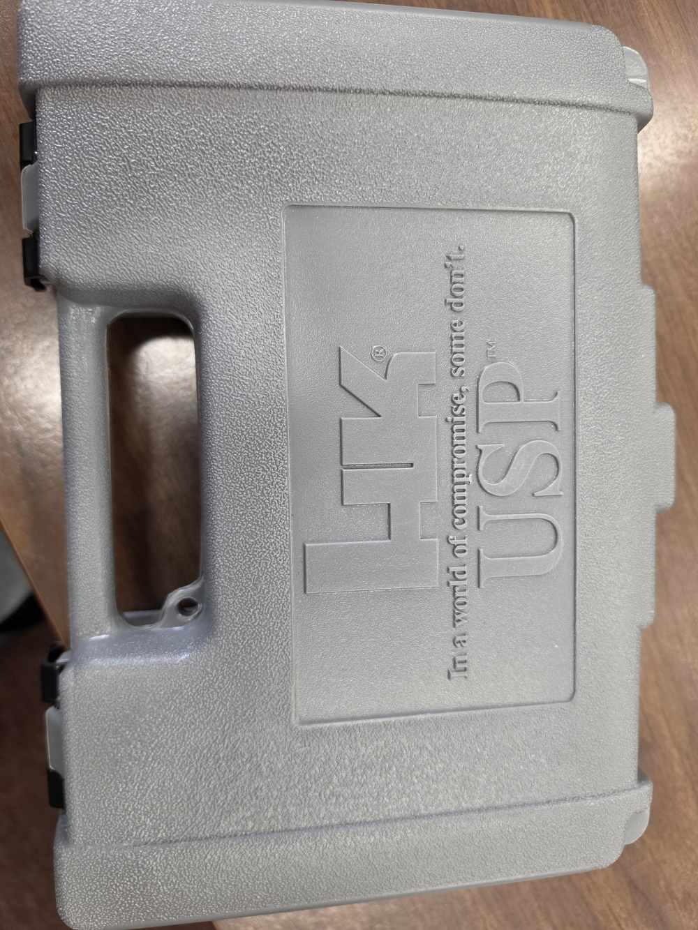 H&K USP .40 S&W Stainless — Original Box & Manual — 2 Factory 10-Round Mags-img-13