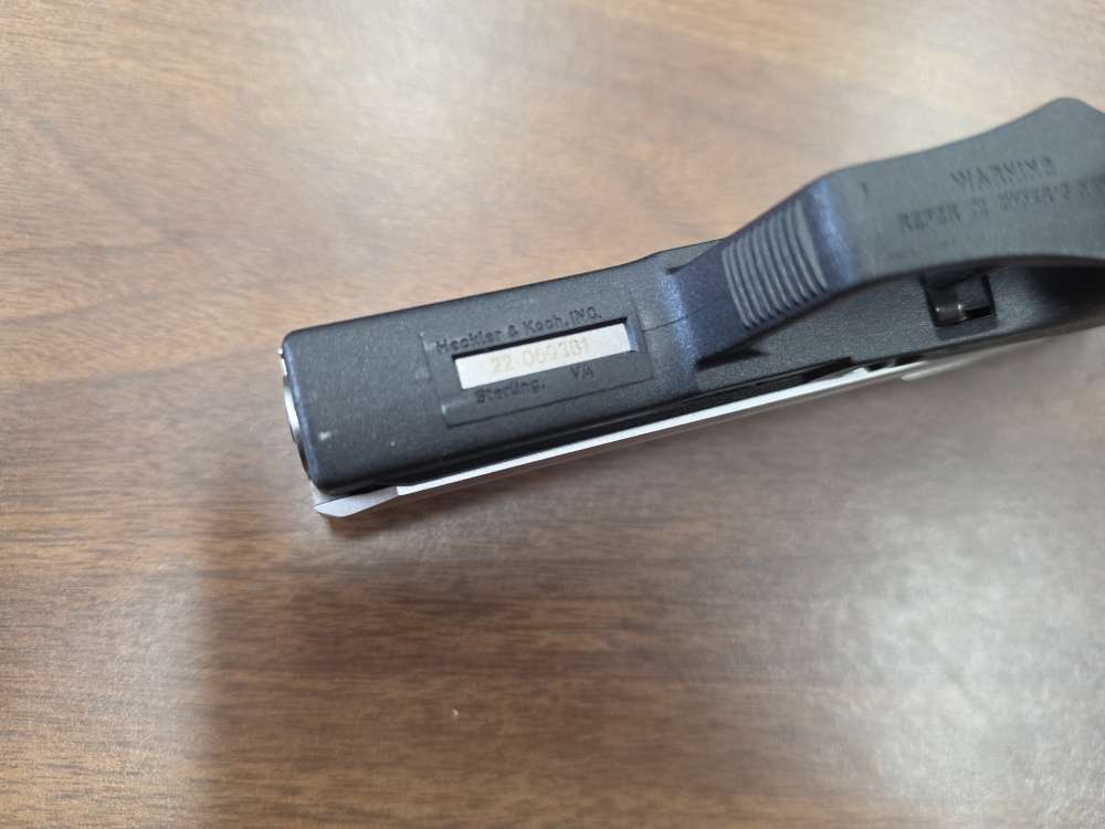 H&K USP .40 S&W Stainless — Original Box & Manual — 2 Factory 10-Round Mags-img-3