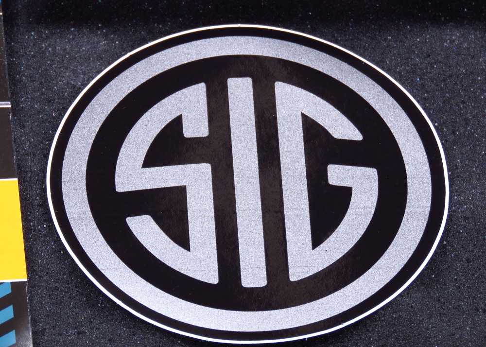 NEW OLD STOCK - 2016 Sig P320 TACOPS NIB W/ TAG Threaded BBL & 4 21 RD MAGS-img-41