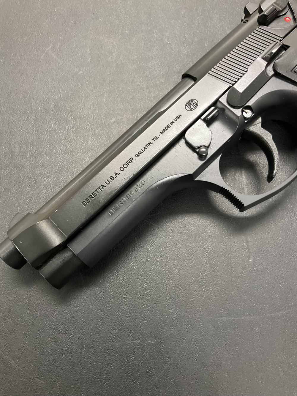 Beretta 92FS 9mm-img-2
