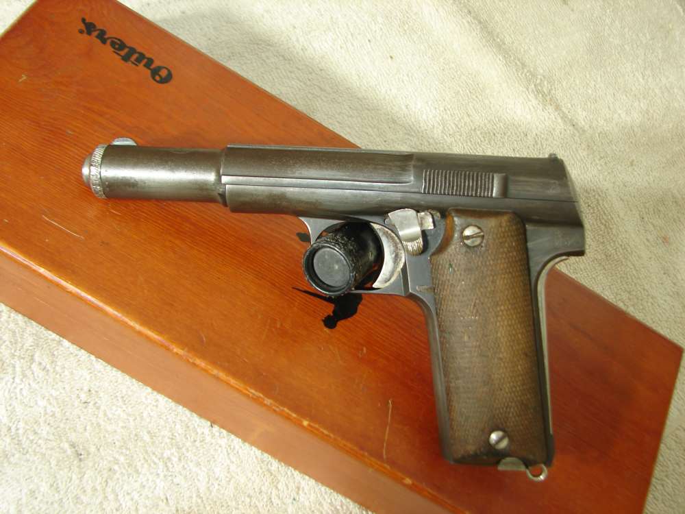 ASTRA 600 IN 9MM LUGER WaAD20 MARKED FROM WWII GERMAN ISSUED NUMBERS MATCH-img-35