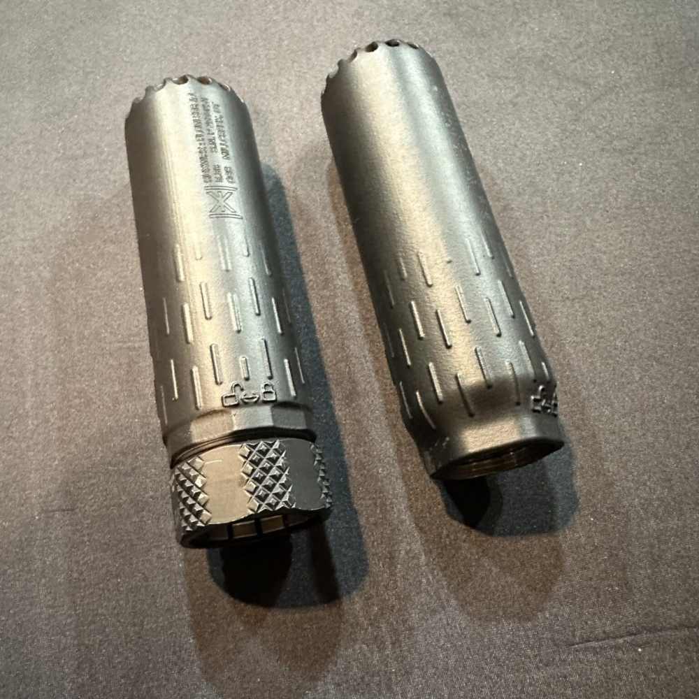 HUXWRX Flow 556K L ( Locking Collar ) 5.56mm Suppressor w/ Flash Hider-img-1