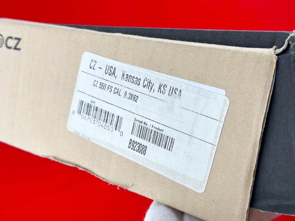 MINT CZ 550 FS Medium 9.3x62 Mauser 21" w/ Leupold Scope & Original Box-img-51