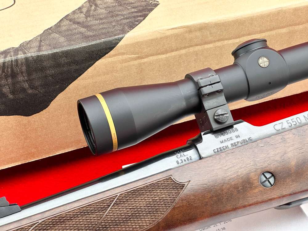 MINT CZ 550 FS Medium 9.3x62 Mauser 21" w/ Leupold Scope & Original Box-img-14