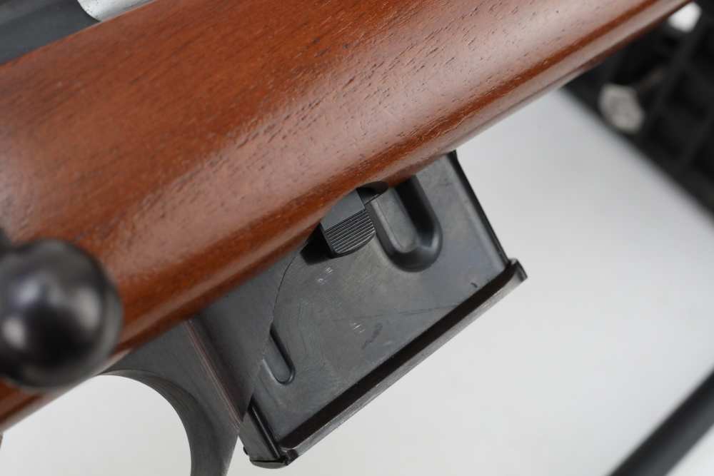 CZ 527 LUX 222 Remington 23.6" Mag Fed Bolt Action CZECH REPUBLIC MADE -img-48