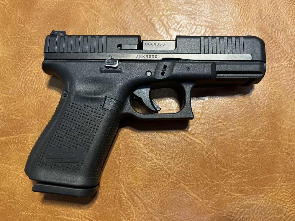 Used VCG Pre V Glock 44 .22lr Three Mags -img-2
