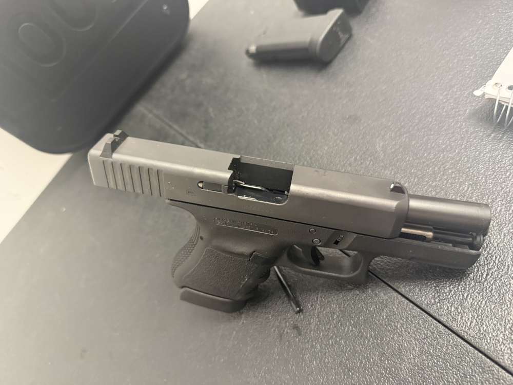 Glock 36 Gen 3 .45 3.75" w/ (2) Mags & Case -img-2