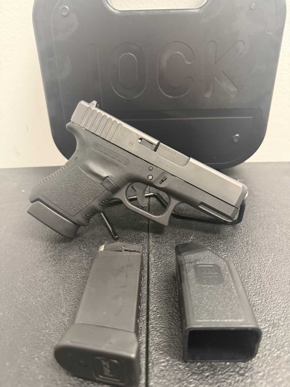Glock 36 Gen 3 .45 3.75" w/ (2) Mags & Case -img-0