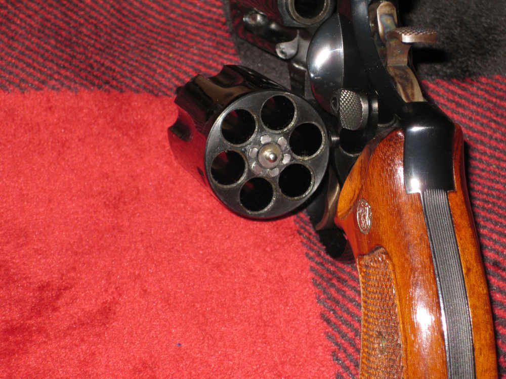 S & W model 29-2 with case & tools .44mag 8 3/8" barrel pristine !-img-16