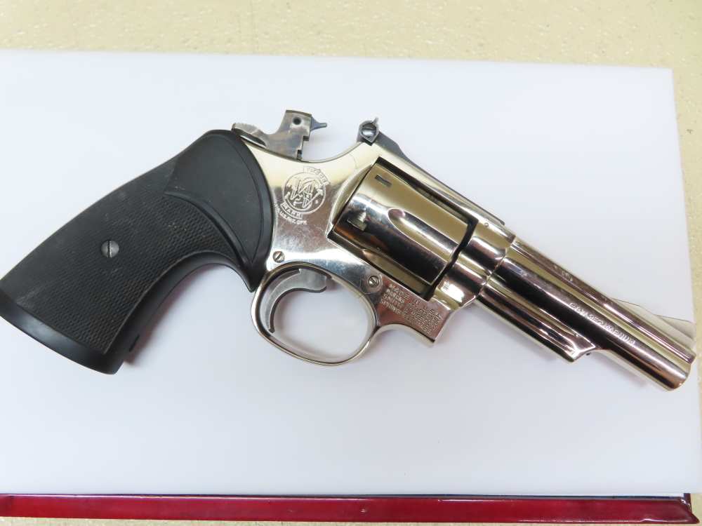 Smith & Wesson NICKEL Model 19-3 .357 Magnum 4" Barrel  NICE -img-25
