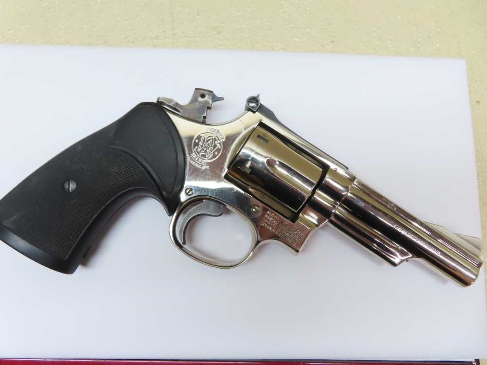 Smith & Wesson NICKEL Model 19-3 .357 Magnum 4" Barrel  NICE -img-24