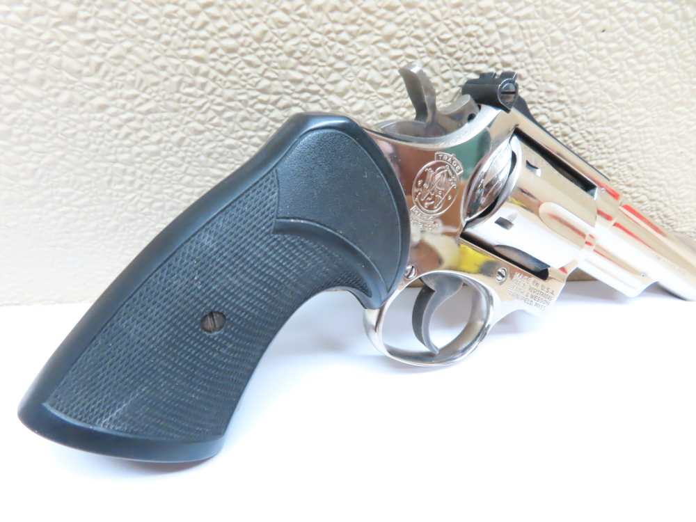 Smith & Wesson NICKEL Model 19-3 .357 Magnum 4" Barrel  NICE -img-4