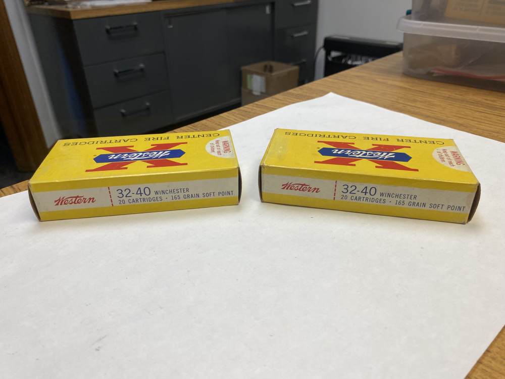 32-40 Winchester Western X  165 gr Soft Point 40 Rds NOS  -img-3